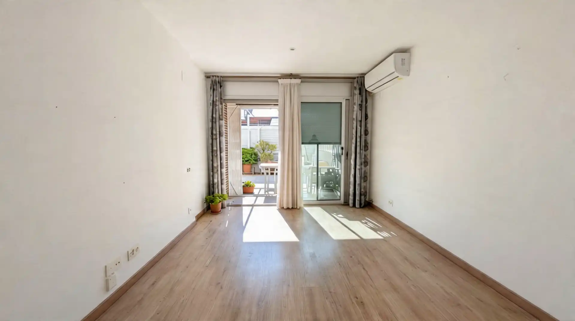 Terrassa de Pis en venda en Barcelona amb Aire condicionat, Calefacció i Parquet