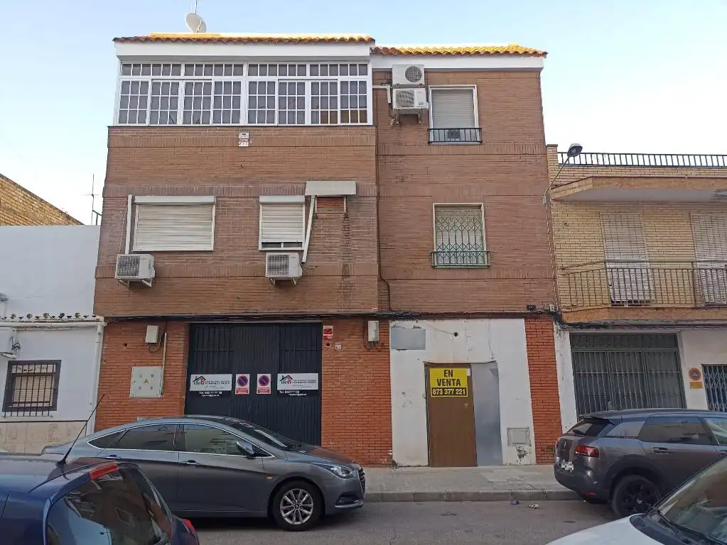 Local comercial en venda a Calle San José