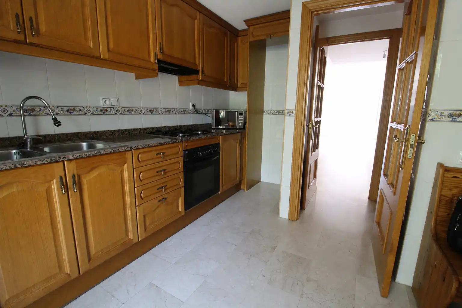 Cocina de Casa adosada en venta en Rubí con Aire acondicionado, Calefacción y Terraza