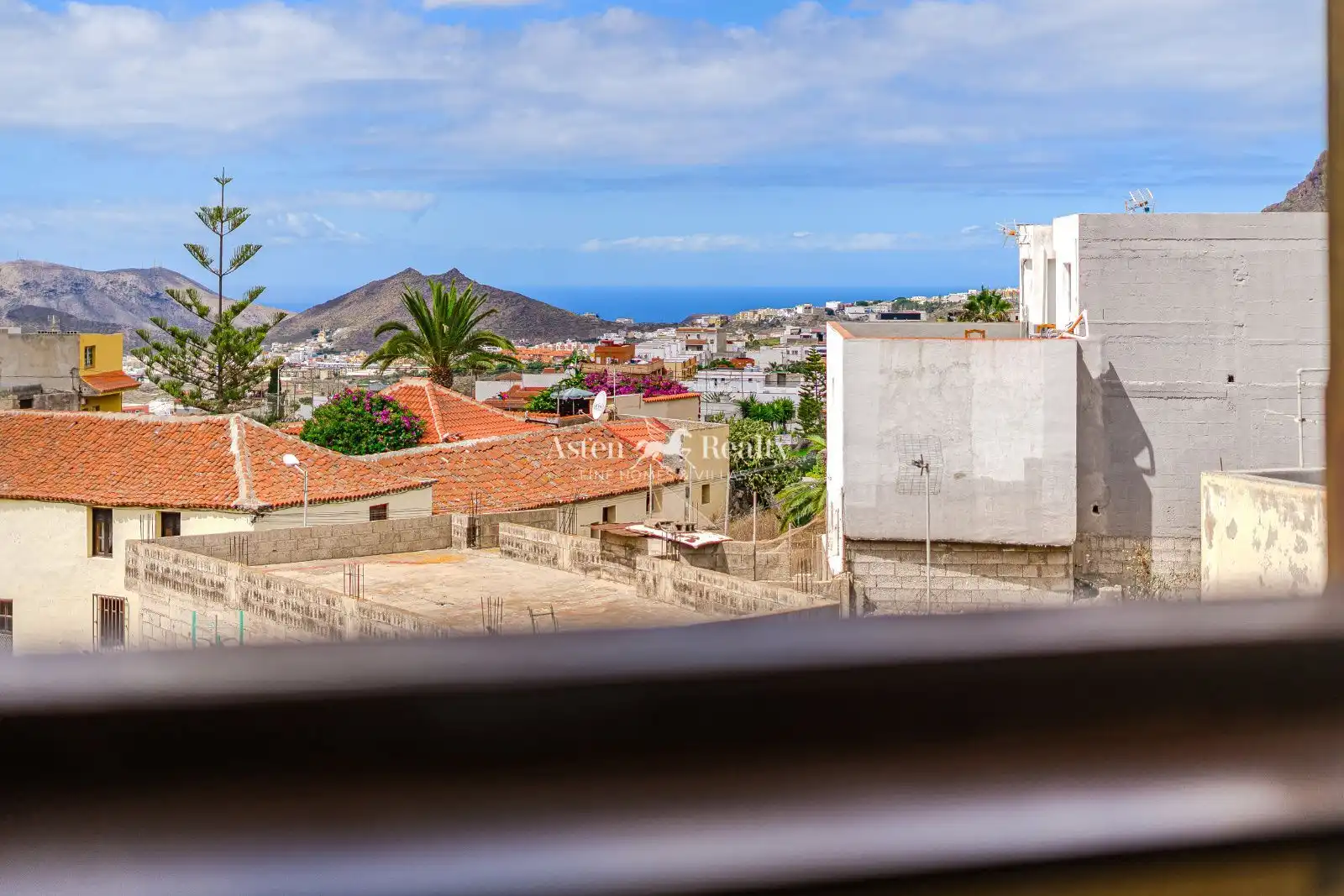 Exterior view of Flat for sale in Arona  with Terrace, Storage room and Furnished