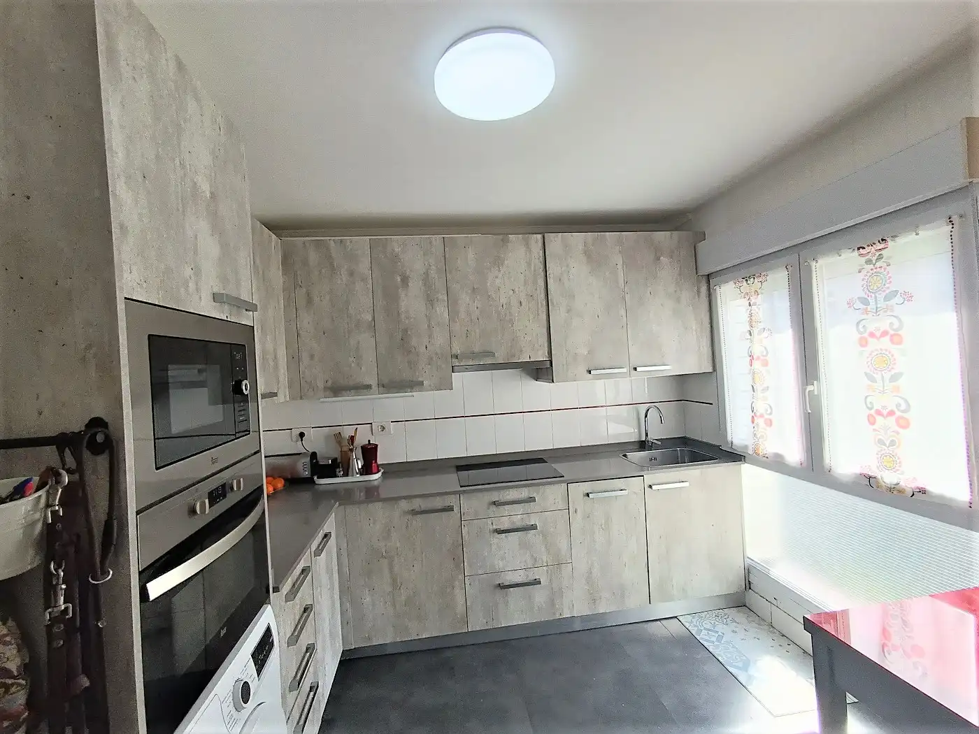 Cocina de Dúplex en venta en Barrika con Calefacción, Terraza y Trastero