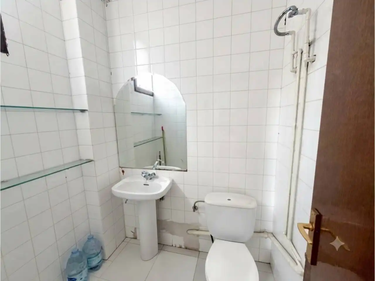 Bathroom of Commercial properties for rent in Leioa