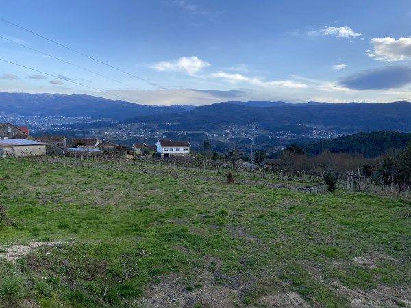 Terreno en Venta en Lugar Perneiras en Arbo