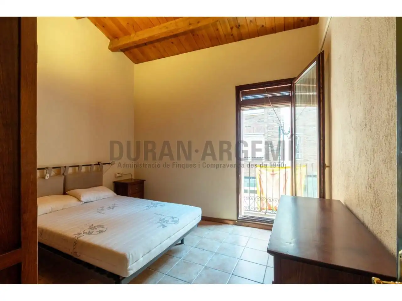 Schlafzimmer von Haus oder Chalet zum Verkauf in Sabadell