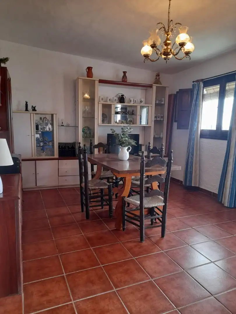 Comedor de Finca rústica en venta en Frigiliana con Calefacción, Jardín privado y Terraza