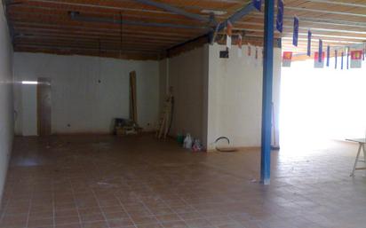 Premises to rent in Lominchar