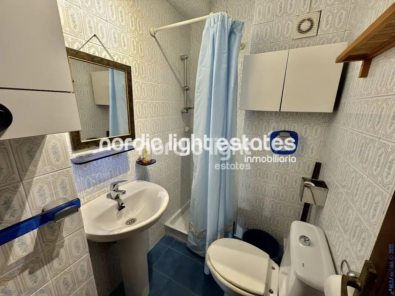 Piso con piscina en venta en Torre del Mar, imagen 20