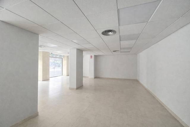 Local comercial en Alquiler en Paseo EXTREMADURA en Puerta del Ángel