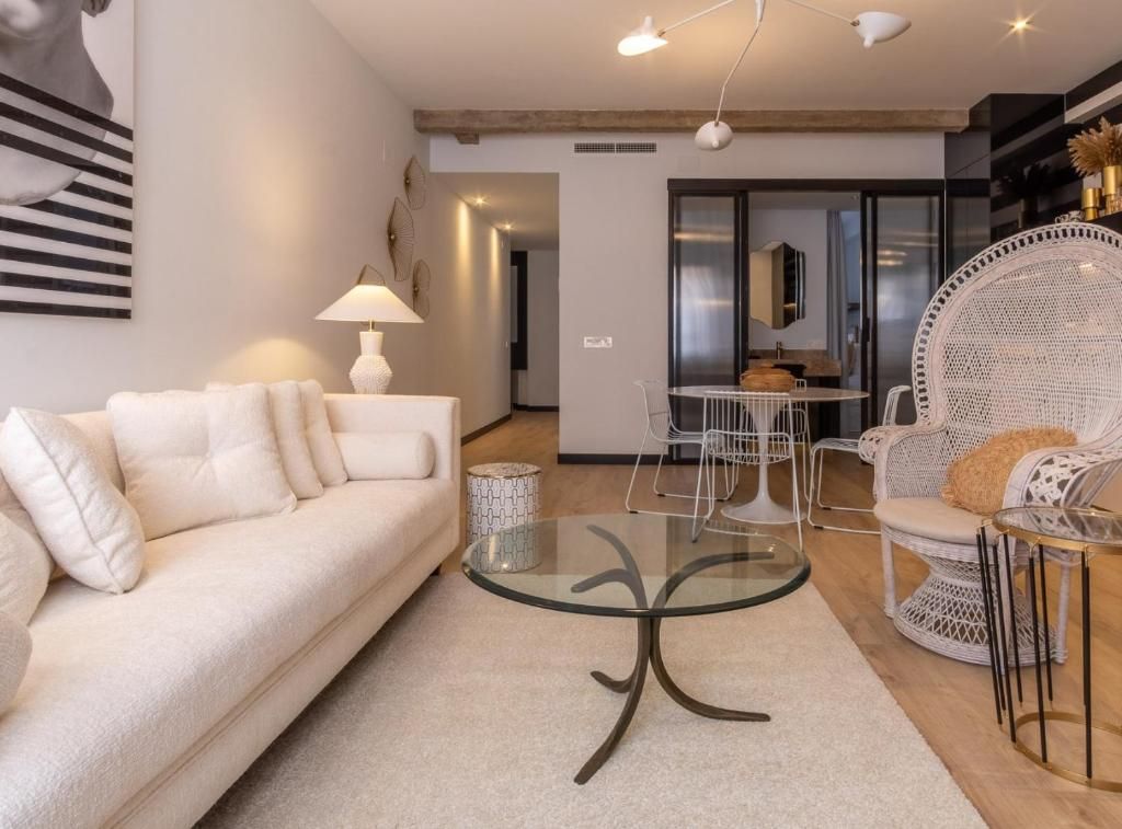 Living room of Flat to rent in Marbella  with Air Conditioner, Furnished and Pets allowed