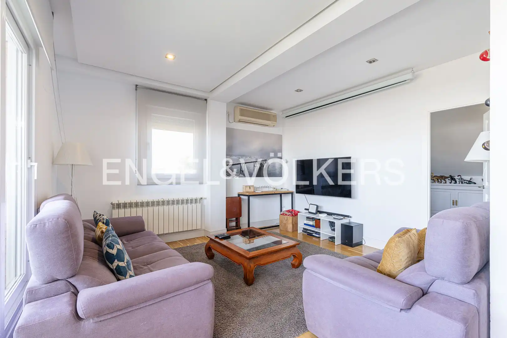 Living room of Duplexes for sale in Madrid  with Air Conditioner, Heating and Terrace