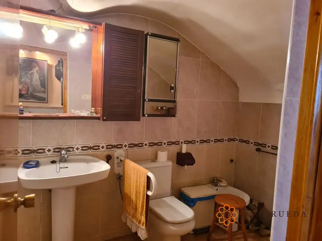 Baño de Casa o chalet en venta en Alforque con Calefacción, Trastero y Amueblado