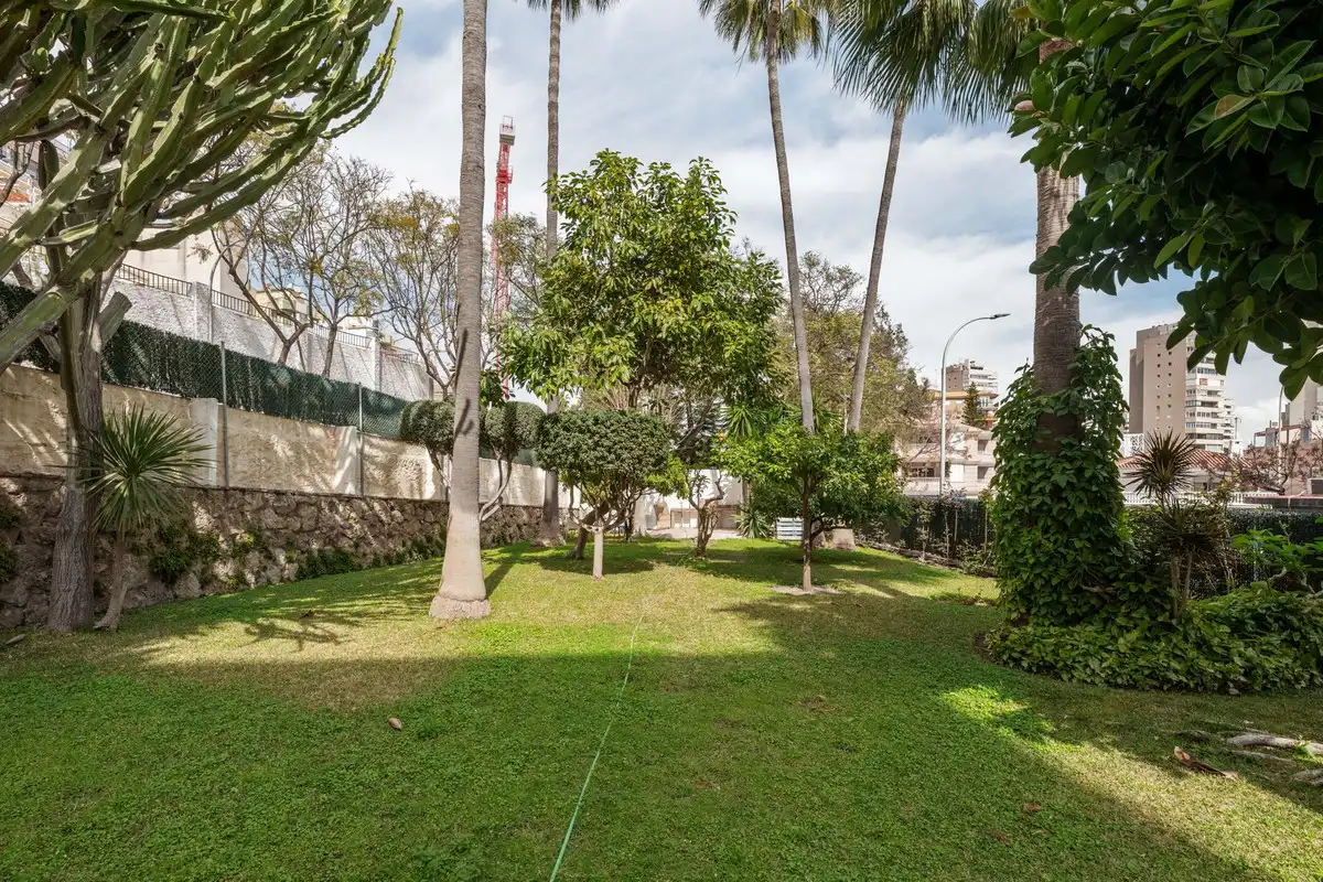 Jardín de Apartamento en venta en Torremolinos con Aire acondicionado, Terraza y Piscina comunitaria