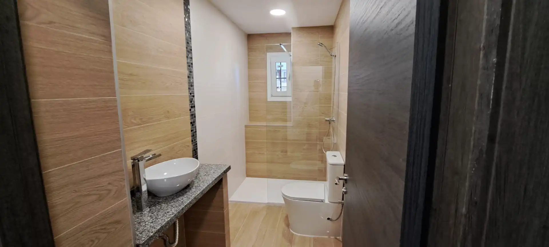 Bathroom of Flat for sale in Málaga
