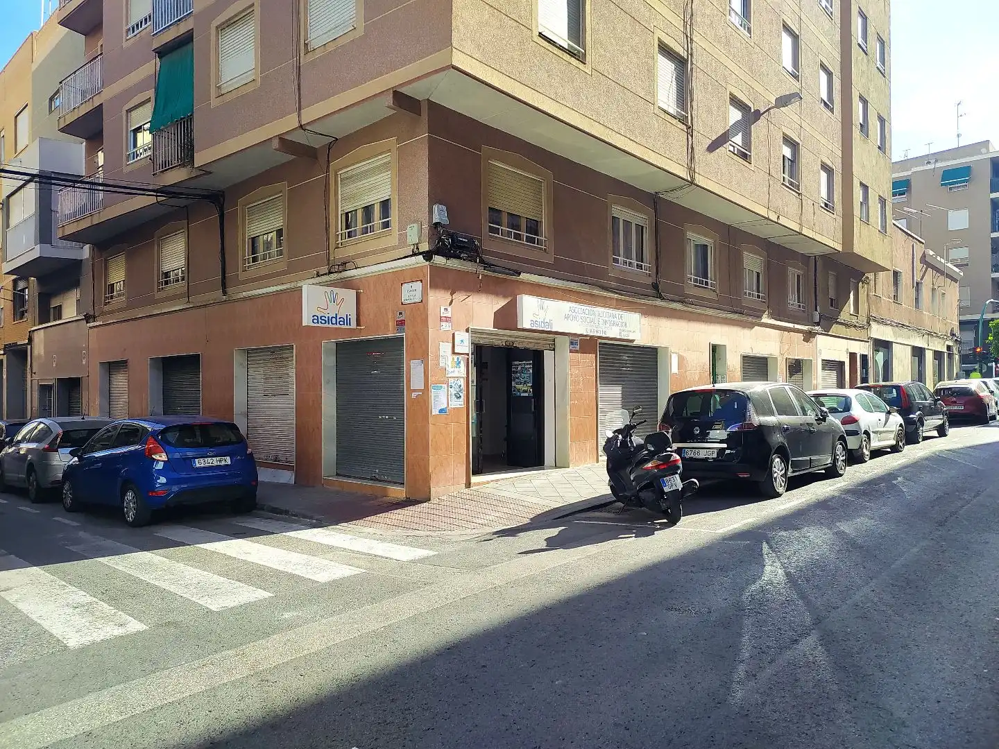 Vista exterior de Local de alquiler en Elche / Elx con Amueblado