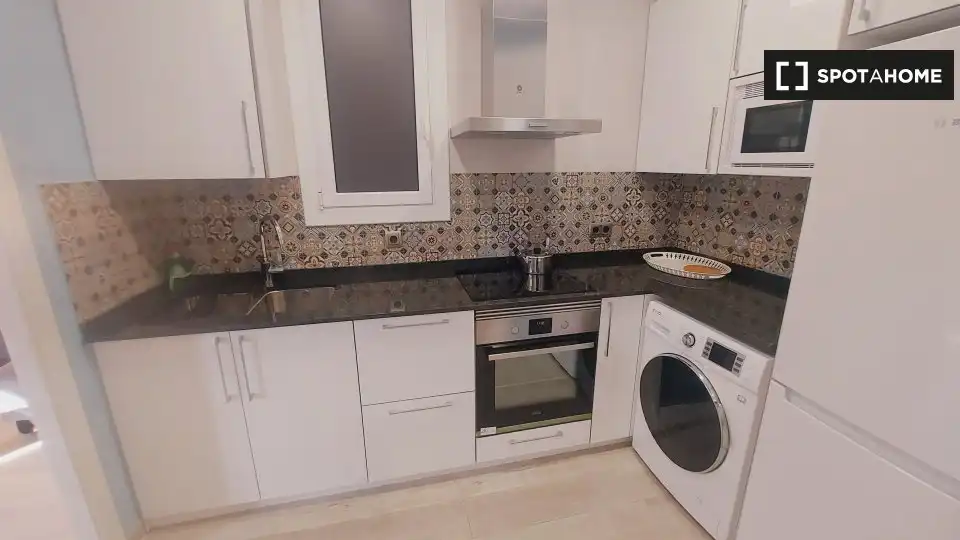 Flat with terrace to rent in Eixample, imagen 7