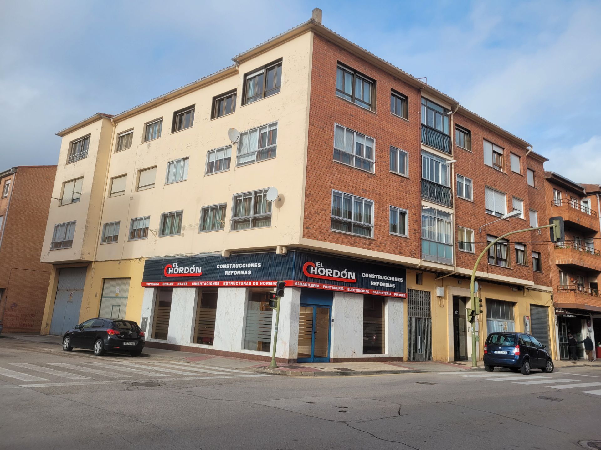 Exterior view of Flat for sale in Soria Capital   with Heating, Parquet flooring and Furnished