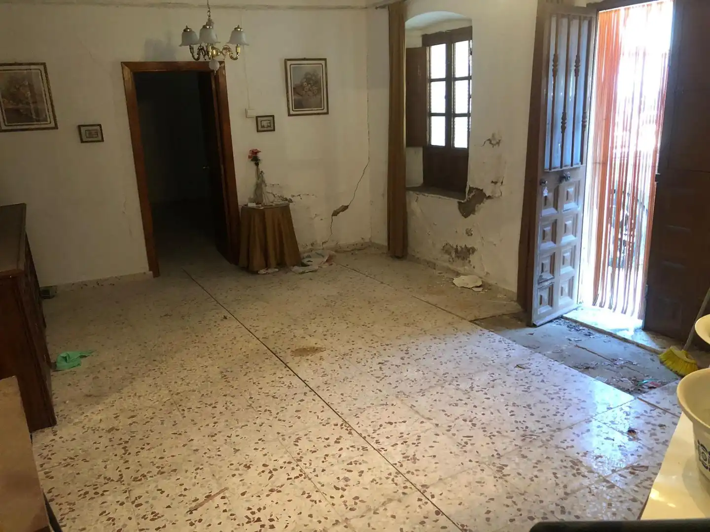Houses for sale in Avenida SANTIAGO, 20, Cortes de la Frontera