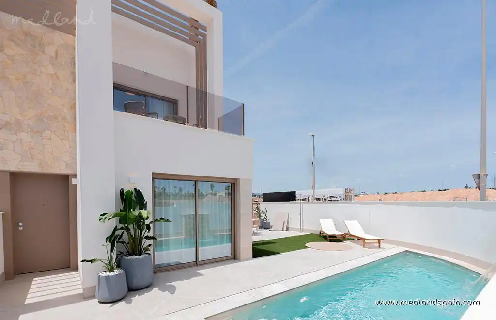 Villa avec piscine à vendre à Las Lomas de Rame - Bahía Bella