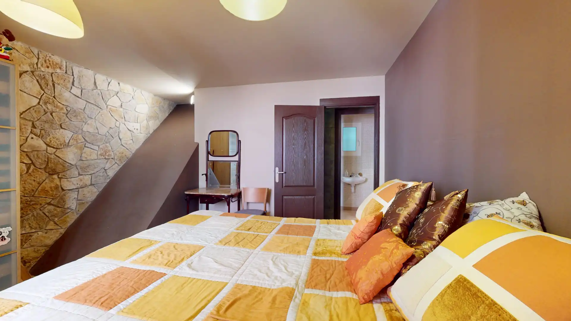 Habitación de Dúplex en venta en Prades con Calefacción, Terraza y Horno