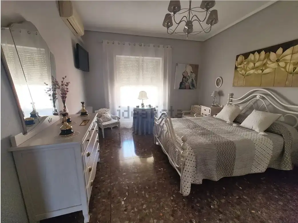 Habitación de Casa o chalet en venta en Valdepeñas con Aire acondicionado, Calefacción y Trastero