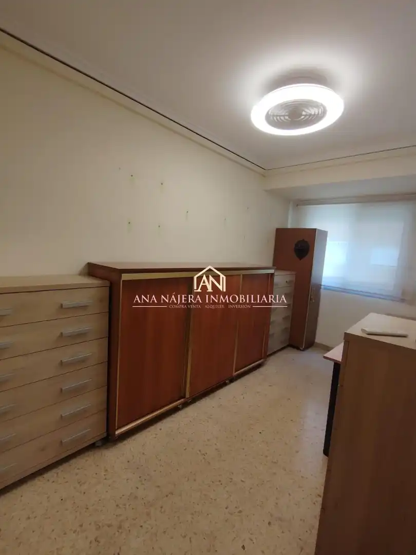 Bedroom of Flat for sale in Mislata  with Air Conditioner, Terrace and Balcony