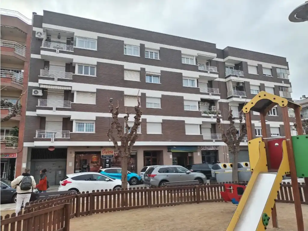 Individual for sale in Calle Jaume Balmes 43