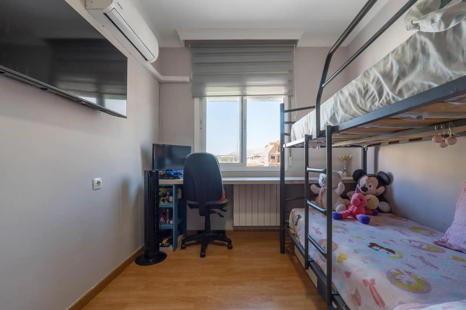 Habitación de Piso en venta en Atarfe con Aire acondicionado y Calefacción
