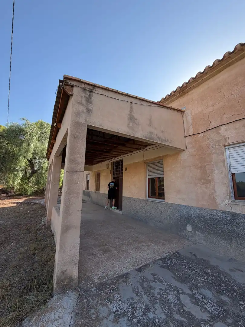Vista exterior de Casa o xalet en venda en Monóvar  / Monòver amb Jardí privat i Moblat