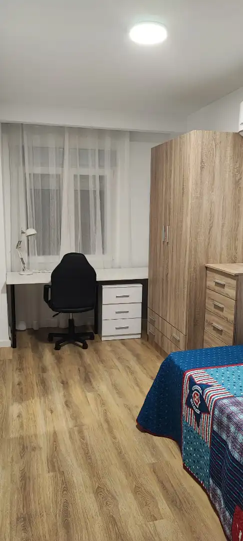 Dormitori de Pis per a compartir en Getafe amb Aire condicionat, Calefacció i Parquet