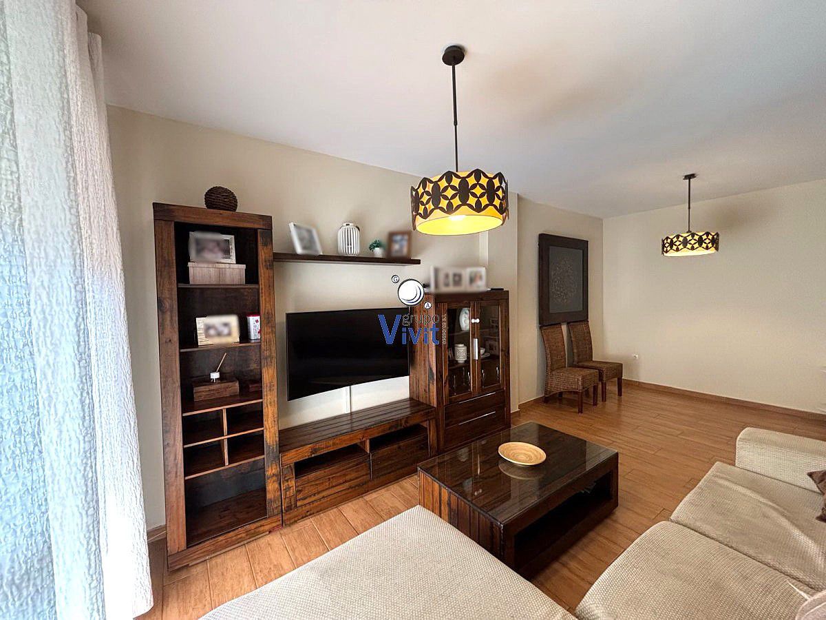 Living room of Flat for sale in Alcalá de Guadaira  with Air Conditioner, Terrace and Storage room