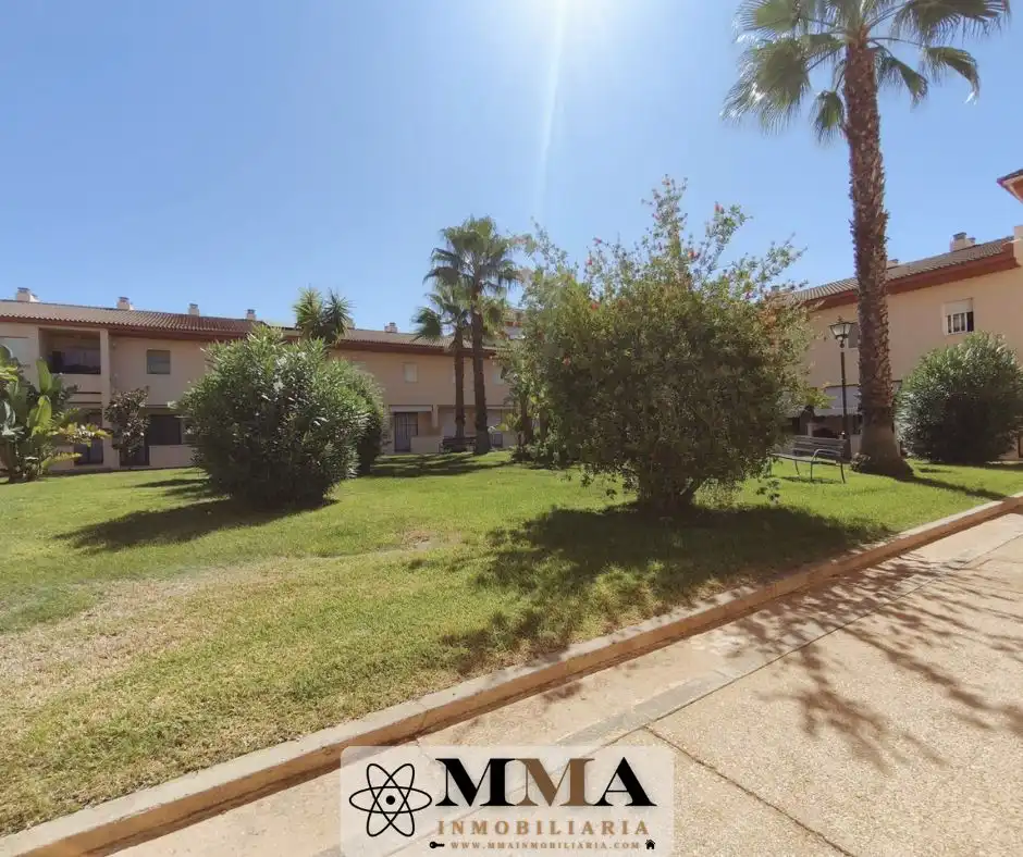 Terraced house for sale in Avenida de los Pinares, imagen 5