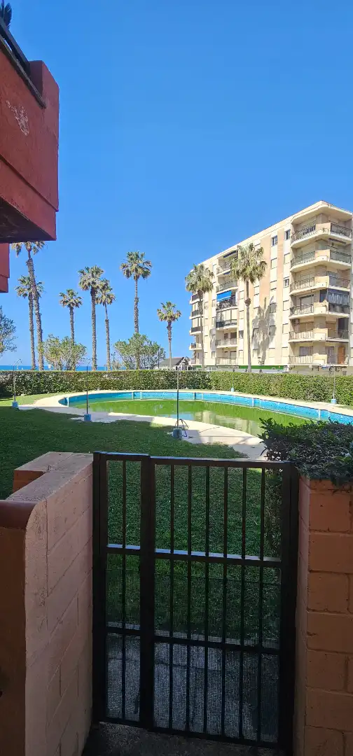 Piscina de Casa o chalet en venta en Salobreña con Aire acondicionado, Jardín privado y Trastero