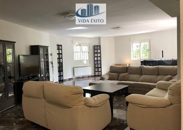 Casa-chalet en Venta en San Bartolomé - Millán de Priego