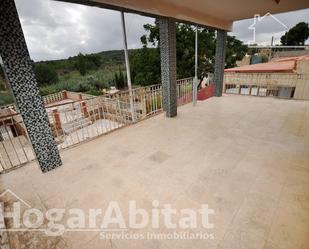 Terrace of House or chalet for sale in Chiva  with Terrace and Balcony