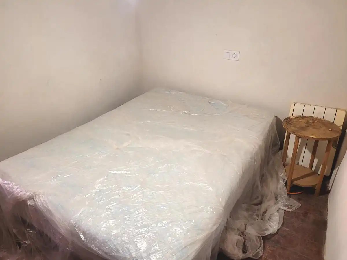 Habitación de Casa adosada en venta en Llanes con Trastero