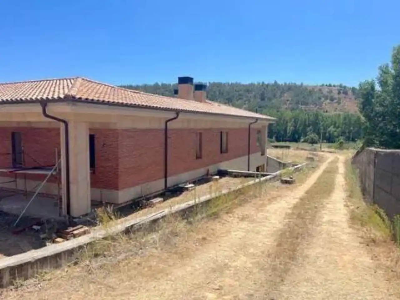 Exterior view of Houses for sale in Aranda de Duero