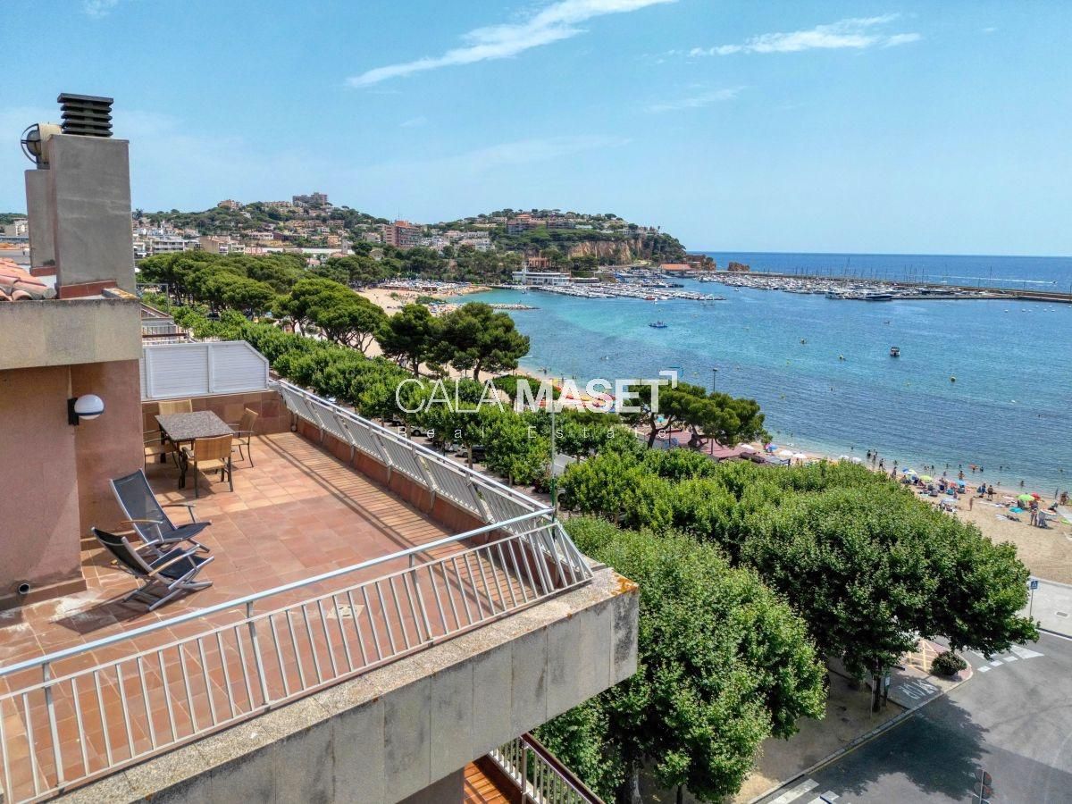 Attic for sale in Sant Feliu de Guíxols  with Heating