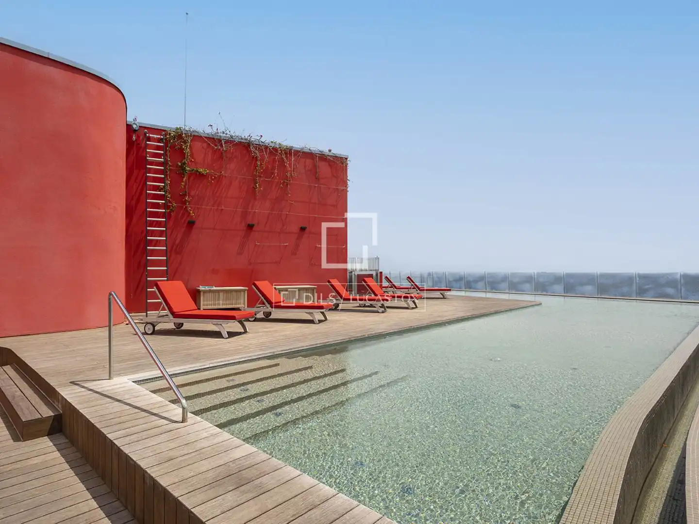 Piscina de Piso de alquiler en Barcelona con Aire acondicionado, Calefacción y Terraza
