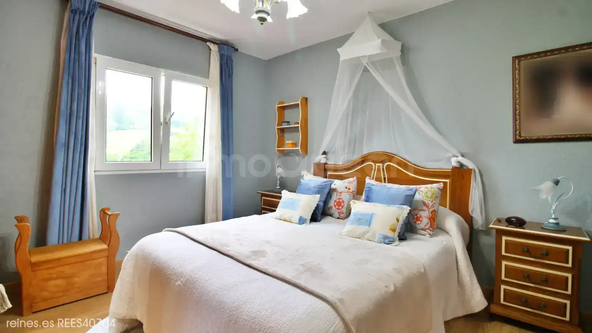 Habitación de Casa adosada en venta en Penagos con Jardín privado, Terraza y Amueblado