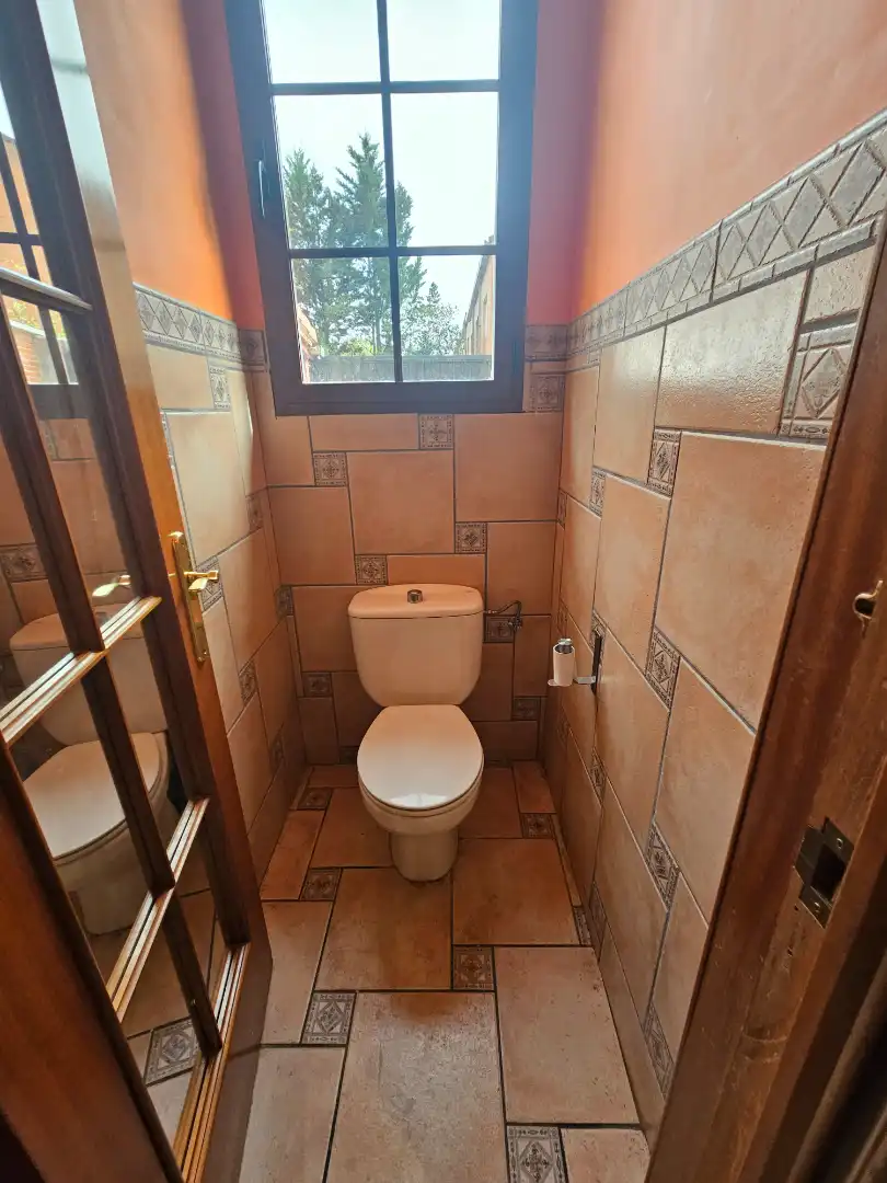 Badezimmer von Geschaftsraum zum Verkauf in Tres Cantos mit Möbliert und Alarm