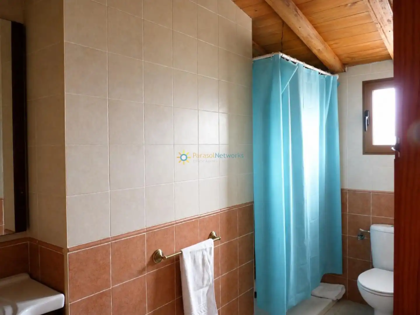 Badezimmer von Geschaftsraum zum Verkauf in El Palomar mit Klimaanlage, Terrasse und Möbliert
