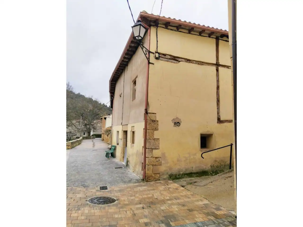 Vista exterior de Finca rústica en venta en Covarrubias con Amueblado