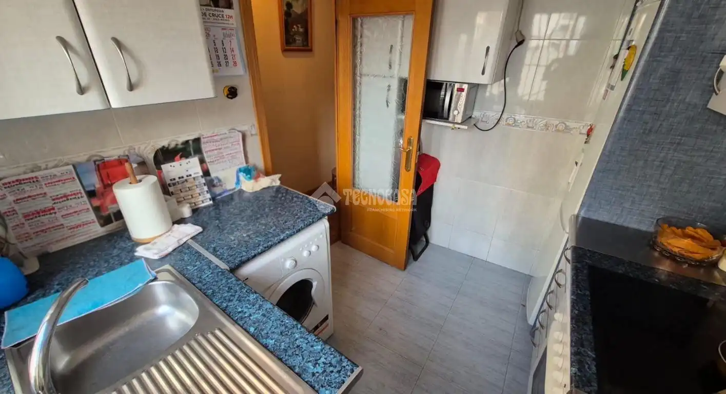 Küche von Wohnung zum Verkauf in Madrid mit Klimaanlage, Heizung und Parkett