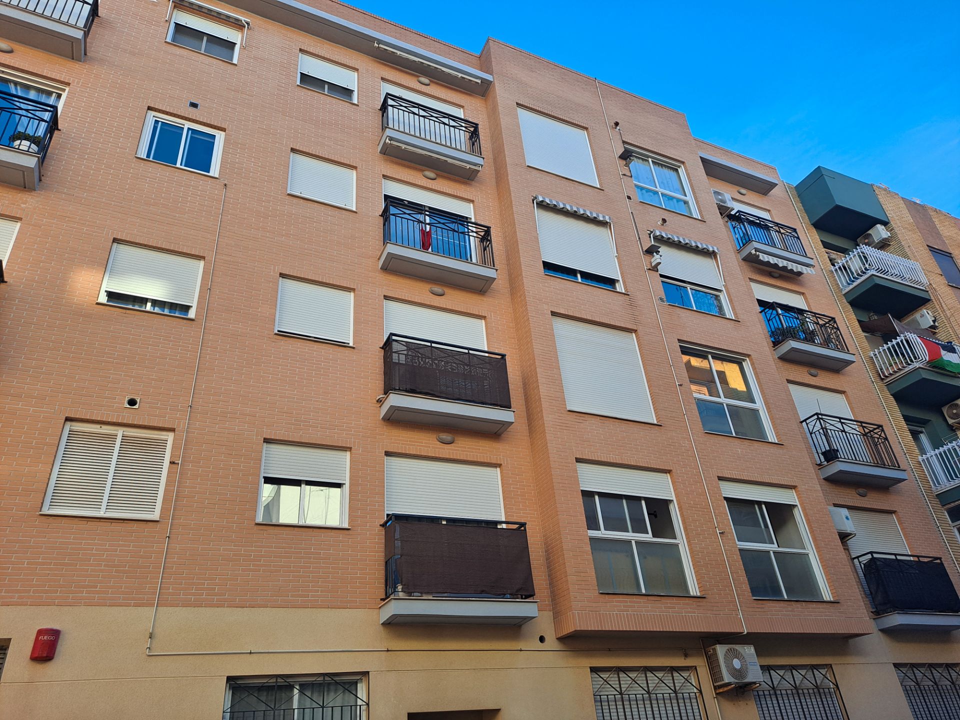 Exterior view of Flat for sale in Foios  with Air Conditioner and Storage room
