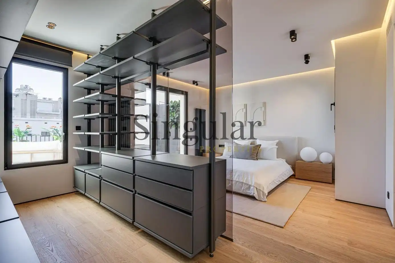 Habitación de Piso en venta en Barcelona con Calefacción, Terraza y Balcón