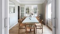 Dining room of Flat for sale in  Barcelona Capital  with Air Conditioner, Heating and Parquet flooring