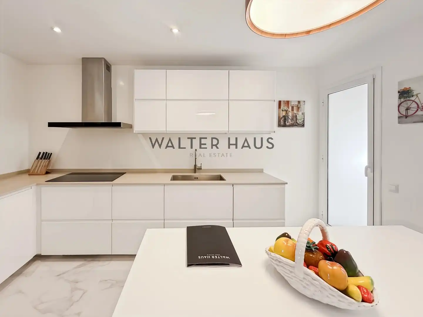 Cocina de Dúplex en venta en Barcelona con Aire acondicionado y Amueblado