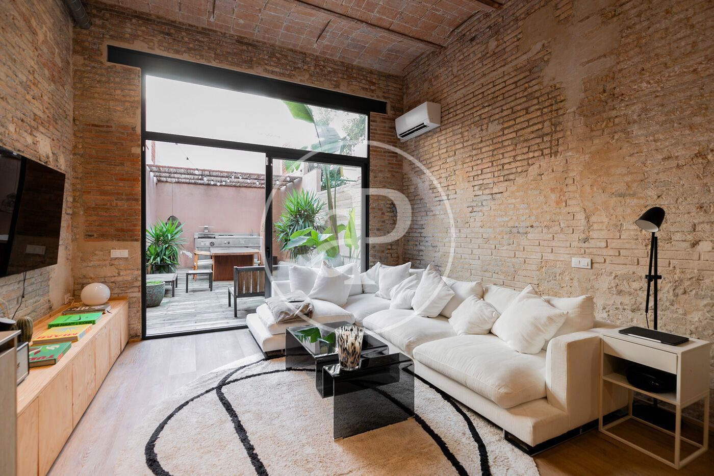 Living room of Flat to rent in  Barcelona Capital  with Air Conditioner, Terrace and Furnished