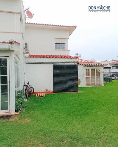 Casa adosada en Venta en Golf Guadiana