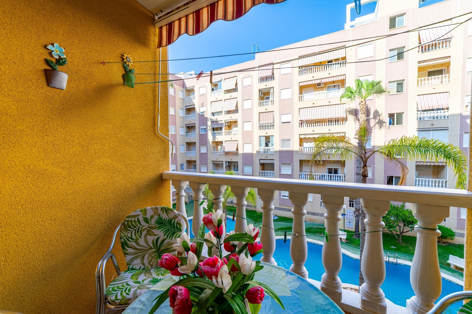 Terraza de Apartamento en venta en Torrevieja con Balcón